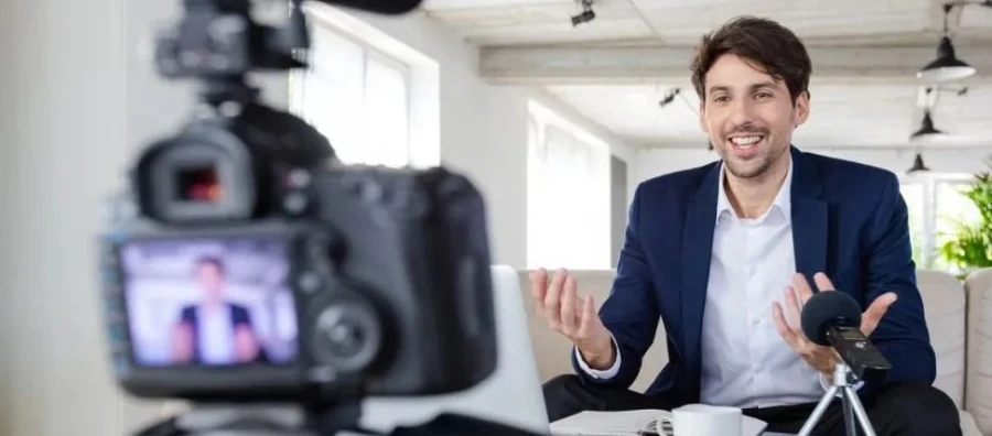 El declive de la reputación y marca personal de los pseudo gurús del marketing e influencers tecnológicos por la venta de cursos