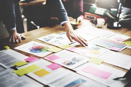 Más allá del logo: Cómo la coherencia y la consistencia en el diseño corporativo y el branding de marcas impulsan la lealtad del consumidor