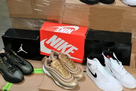 El auge y demanda de las falsificaciones en plataformas chinas dispara pérdidas y amenaza empleos en marcas y empresas de Occidente