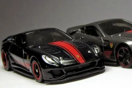 Hot Wheels y Ferrari vuelven a entrelazar sus destinos para lanzar una nueva colección completa de coches de fundición y coleccionables