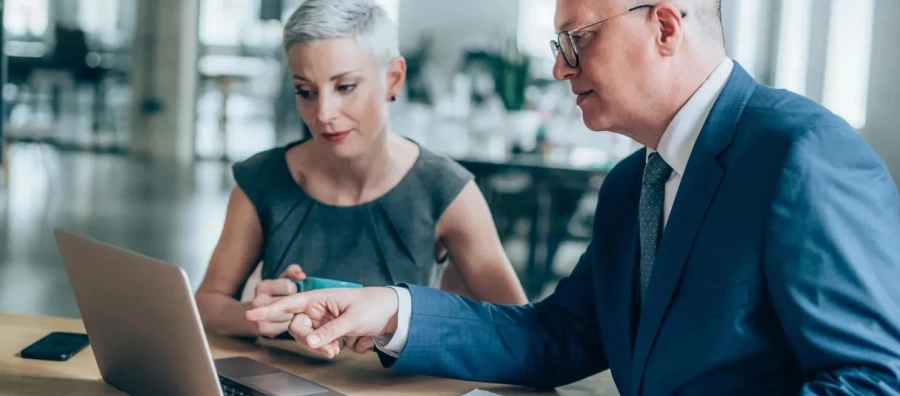 Del ruido digital a la precisión inteligente: las cinco tendencias de 2026 que marcarán el futuro de la experiencia de cliente