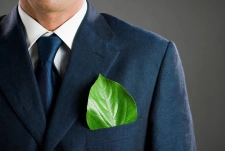 Durante 2025, el greenwashing ha quedado al descubierto y las grandes marcas ya no pueden esconder sus promesas incumplidas