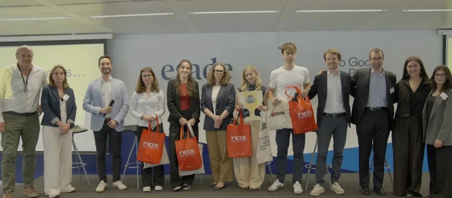 La Generación Z desafía la falsificación Estudiantes de Esade crean campañas innovadoras para proteger a marcas y consumidores