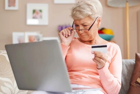 Las marcas pueden estar dejando fuera al 34 % de la población, al no entender cómo compran los boomers