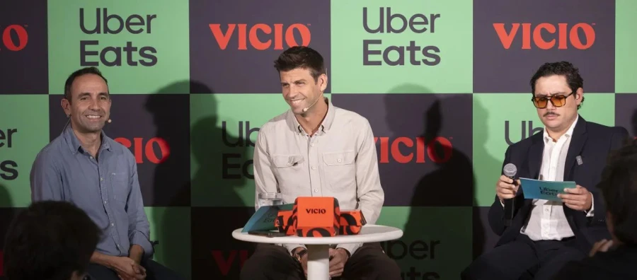 Gerard Piqué presenta la llegada de las hamburguesas de VICIO a Uber Eats en España