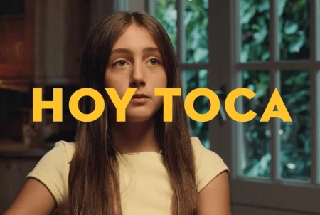 “Hermanas”: la nueva campaña de Casa Tarradellas donde la pizza supera a cualquier crop top en tendencia