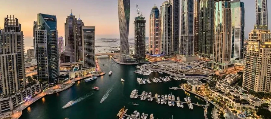 Las marcas de moda exclusivas cierran sus puertas en Dubái tras la escalada del conflicto iraní