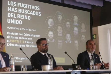 La publicidad digital en las calles españolas ayuda a detener a un fugitivo del Reino Unido