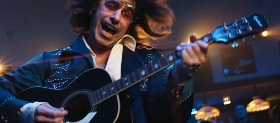 Los anuncios de la Super Bowl actúan ya como señales de prestigio que legitima campañas digitales de semanas de duración