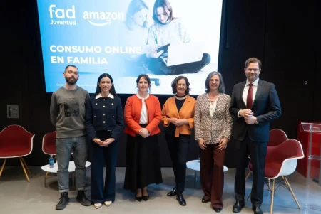 El 98% de las familias españolas supervisa las compras online de sus hijos e hijas adolescentes