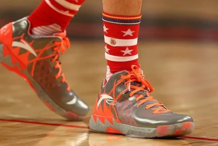 Anta, la marca china que planea superar a Nike y Adidas mediante la adquisición de marcas premium