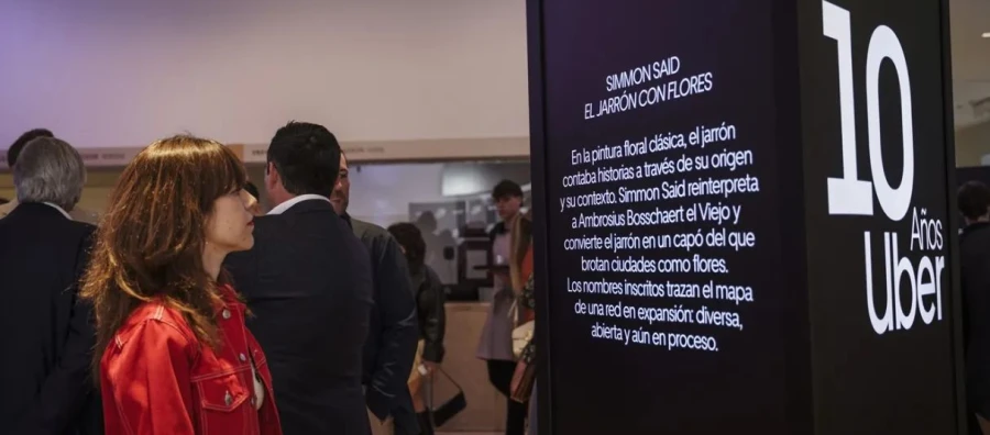 Uber conmemora diez años de operaciones en España con un gran evento en el Museo Thyssen