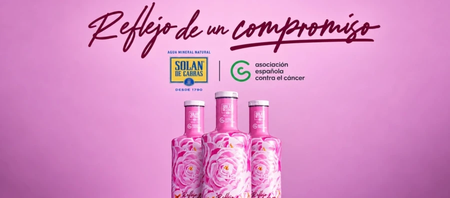 Solán de Cabras lleva a Callao un mural floral digital que crecerá con cada aportación a la Asociación Española Contra el Cáncer