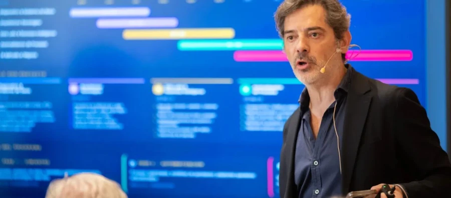 La realidad de las empresas españolas y la IA: perciben su valor, pero no la integran en su operativa