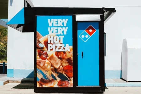 Domino’s Pizza estrena en Madrid su vending 24/7 con pizzas listas en tres minutos