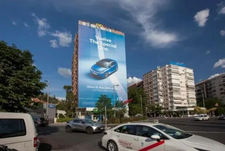El regreso de Mourinho inspira la nueva campaña publicitaria de Volkswagen junto al Bernabeu