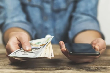 Dinero electrónico: cómo los pagos digitales facilitan viajar (y la vida online)