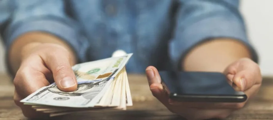 Dinero electrónico: cómo los pagos digitales facilitan viajar (y la vida online)