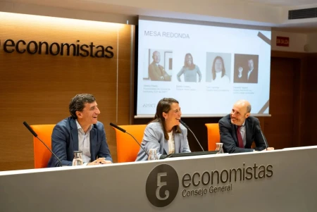 El 55% de los marketers B2B ya usa influencers: AMKT analiza el fenómeno que está acelerando las ventas un 25%