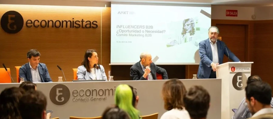 El 55% de los marketers B2B ya usa influencers: AMKT analiza el fenómeno que está acelerando las ventas un 25%